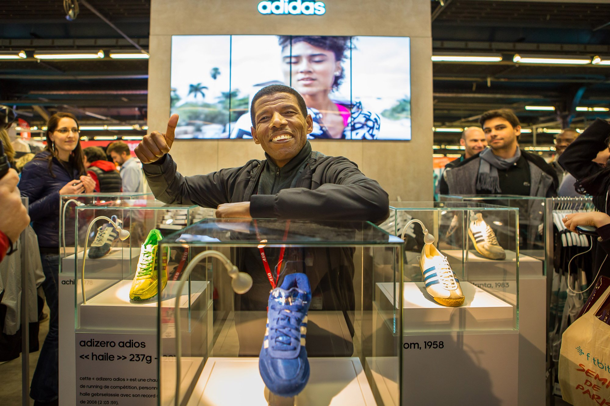 posición neumonía nudo Haile Gebrselassie on Twitter: "Ah! Lucky to see my Atlanta shoes. Magic  for me. Good luck all runners at Paris Half today! #boostparis @adidasfr  https://t.co/vs62oUgaJP" / Twitter