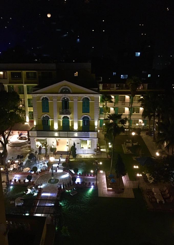 KGHGroup's tweet photo. Sometimes, the stars seems so close !!! Specially at Kathmandu Guest House - Rajan Sakya (CEO)
#KGHGroup #KGH https://t.co/BjQ3xmK8Hc