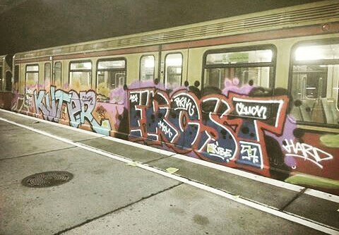 Streetarteverywhere On Twitter Frost 187 Kuter Berlin Hamburg Graffitiberlin Sbahn Graff Graffititrain Graffitibombing Panel Berling Https T Co Zhjibj9f40