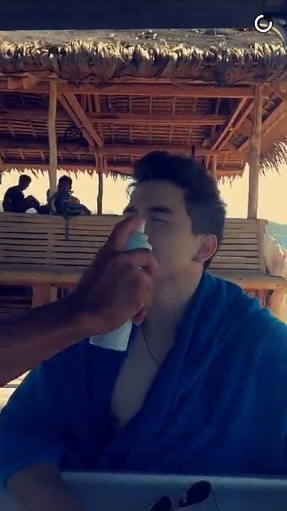 aldubmaiden's tweet photo. FRESH SI BIBI AT SHOKOY ❤️

SNAPCHAT UPDATE: © divinaursula

#VoteMaineFPP #KCA https://t.co/ReIch33RHk