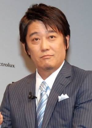 Twitter 上的 なーさん 関西dir好き カットなう 京くんと坂上忍の髪型をアレンジした髪型にして貰いました 前髪は滅茶苦茶こだわってますｗ T Co Elbqkt5wie Twitter