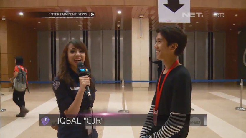mdtvindonesia's tweet photo. .@iqbaale nonton konser @5SOS kemarin loh. Kamu jg nonton gak nih Good People? #ENEWS @ENews_NET https://t.co/KtLZ2Typw4