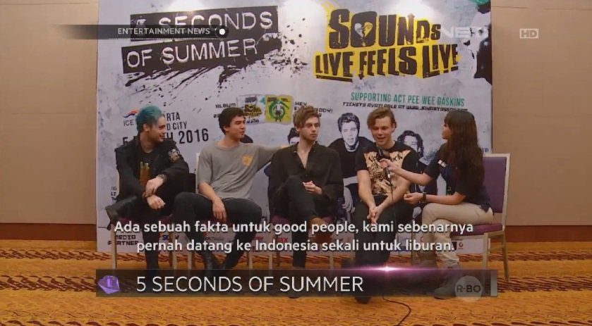mdtvindonesia's tweet photo. RETWEET kalau dari tadi kamu menunggu-nunggu mau nonton Exclusive Interview with @5SOS yeah! #ENEWS @ENews_NET https://t.co/um1f4EPyU1