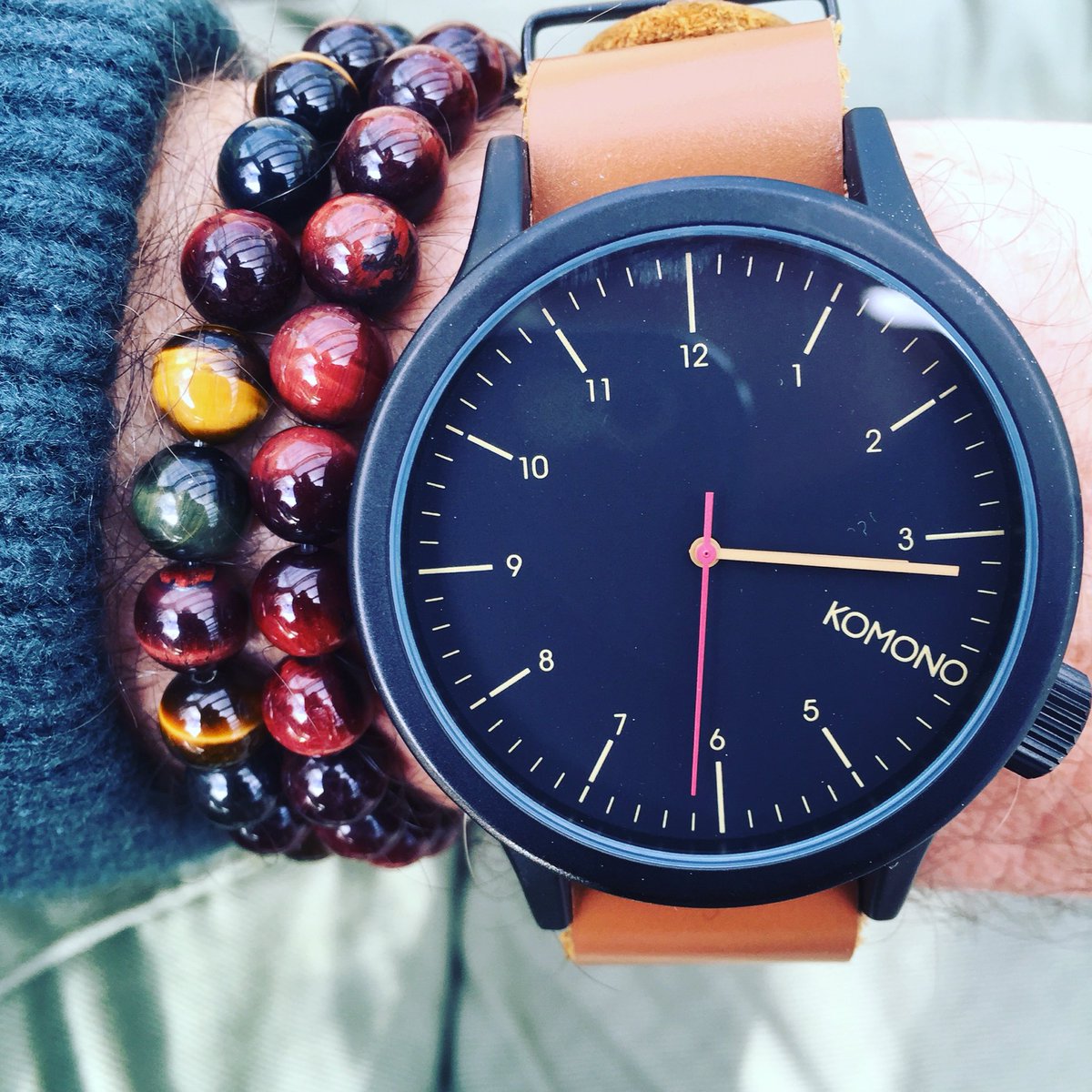 nic_homme's tweet photo. #geminibracelets #Proud2beagemini #wristporn #bordeauxchique @GeminiBracelets https://t.co/CaR2G9OD7M