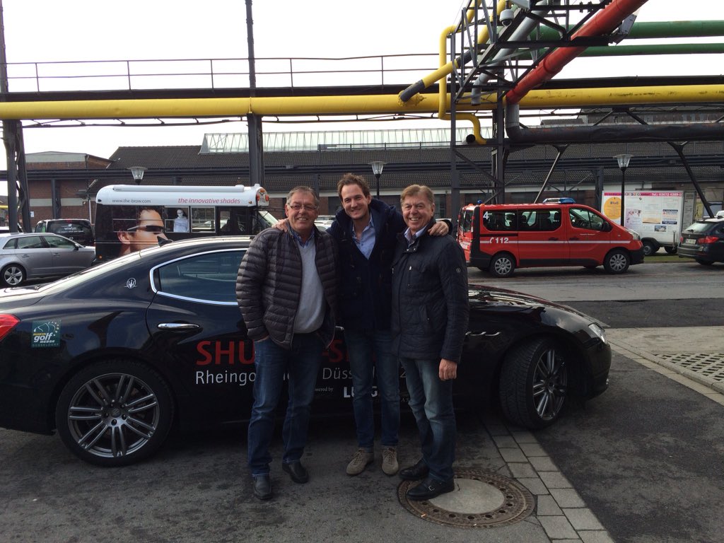 michael_fenten's tweet photo. Auf Besuch in Düsseldorf rheingolfmesse. https://t.co/ZgP0b3iXlt