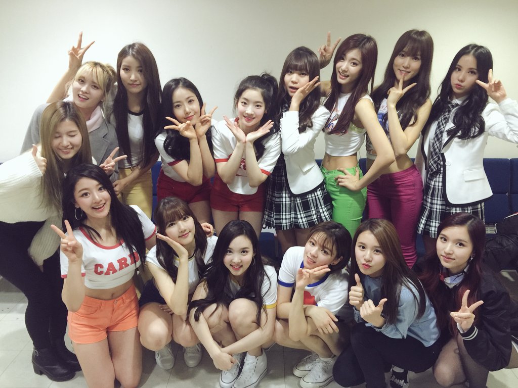 JYPETWICE's tweet photo. 여자친구 &amp; 트와이스
COMING SOON
2016.03.13(SUN) SBS 인기가요
#여자친구 #TWICE #트와이스 https://t.co/lYf566fiUt