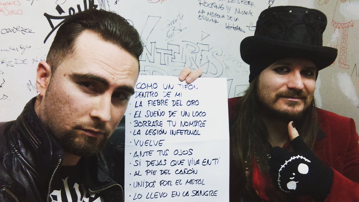zenobiabanda's tweet photo. Listos, a punto de comenzar el #concierto #acústico de @Zenobia_oficial en #Benavente en #SalaBuda https://t.co/MeWvDuavNX