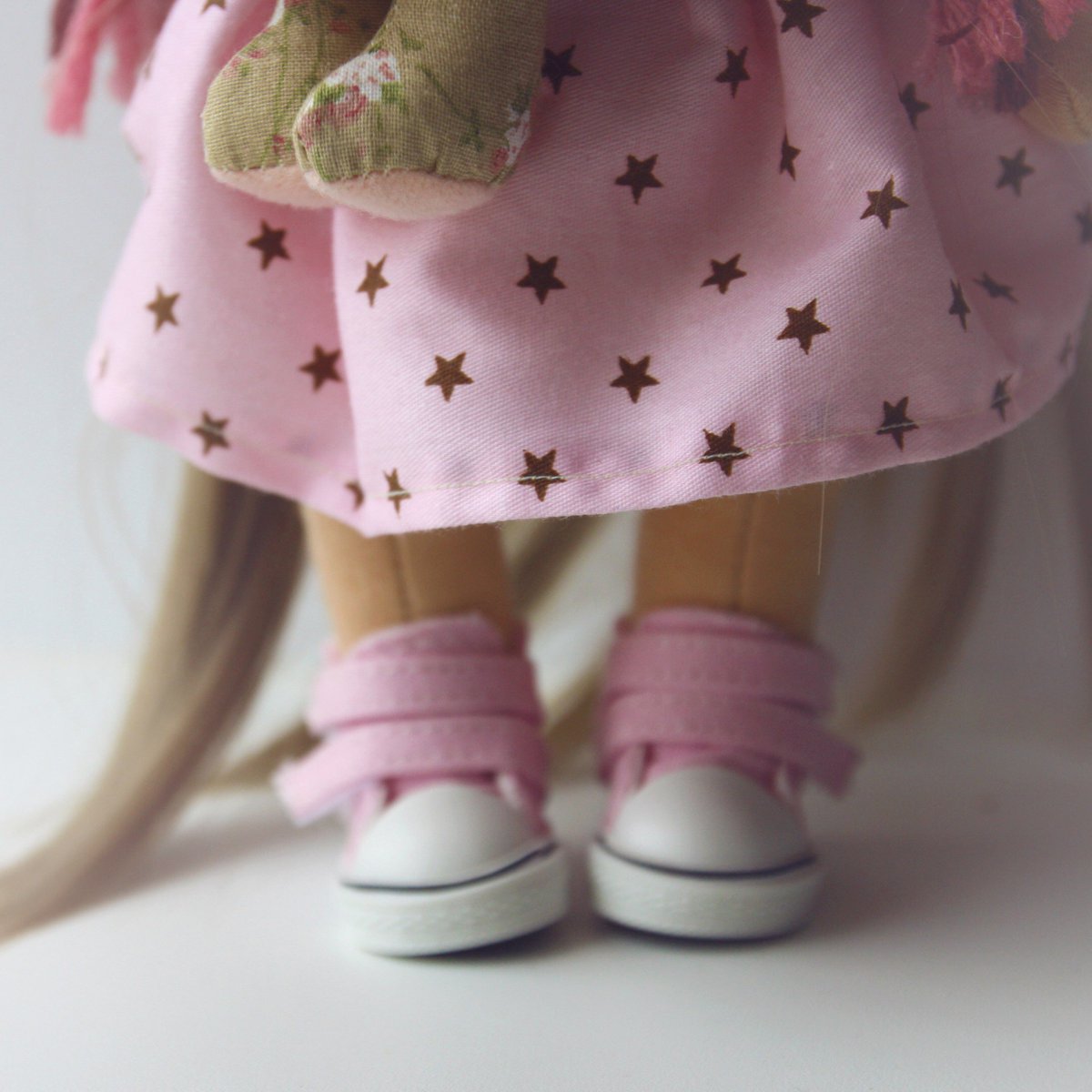 DecorDolls's tweet image. Fabric doll great for Nursery interior: etsy.com/listing/269688…