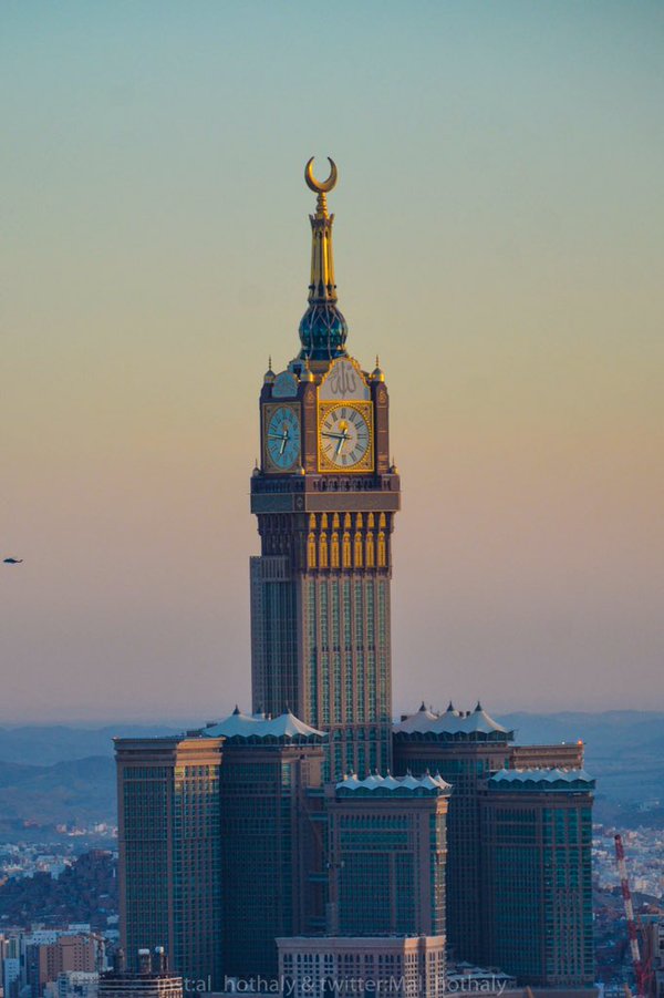 صورة رائعة لبرج الساعة بمكة المكرمة Cc3W-GTWIAA0qn4