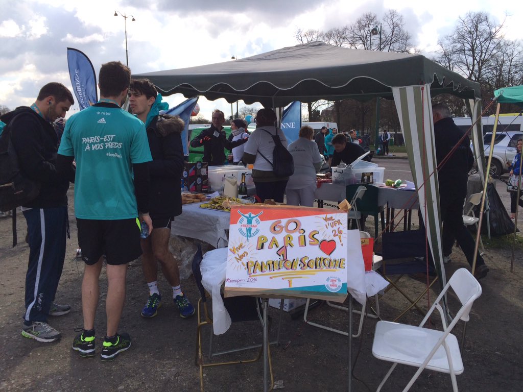 SorbonneParis1's tweet photo. L'université @SorbonneParis1 est bien présente sur le #SemiParis, tant sur la course que dans les stands ! #GoUP1 https://t.co/gCFccB4Mot