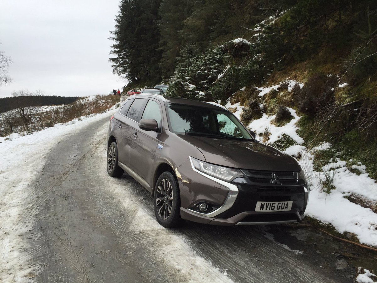No problem supporting <a href="/Spencer_Sport/">Spencer Sport</a> <a href="/MidWalesStages/">Mid Wales Stages</a> @MSA_BRC on snowy mountains with <a href="/MitsubishiUK/">MitsubishiUK</a> #outlanderphev