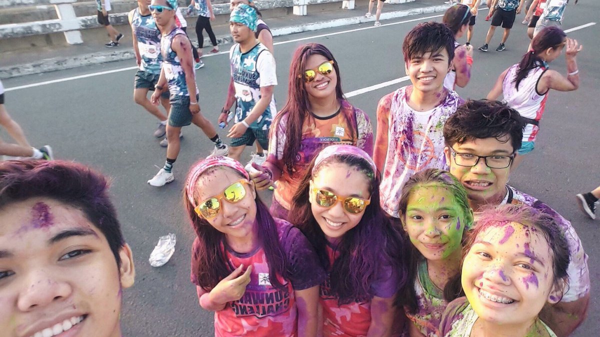 gigiitolentino's tweet photo. Had the best day at Color Run Manila 🔥💯💪🏻💕 @ColorManila #SunWarriorChallenge https://t.co/U6H68203fS