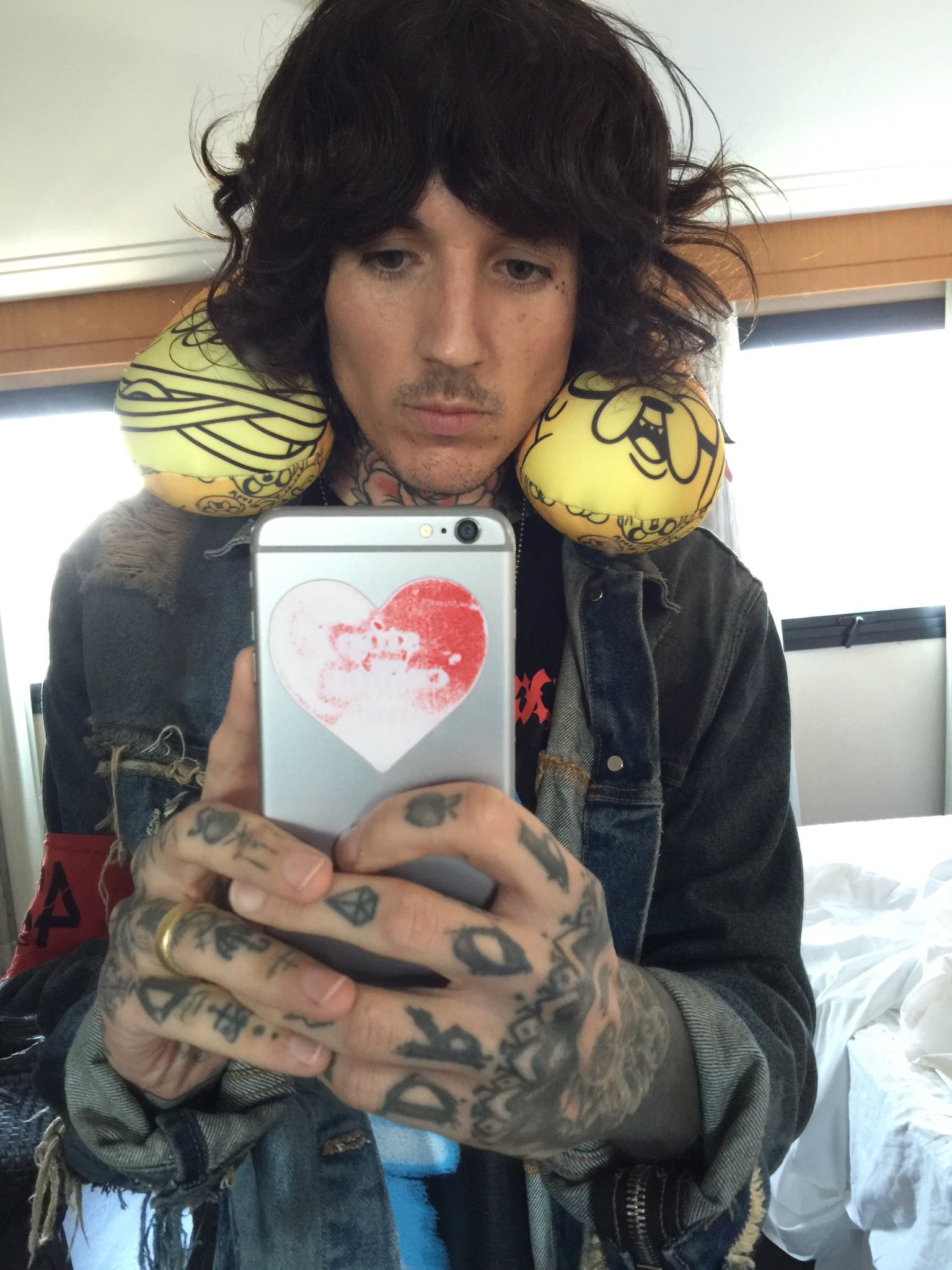 Oliver Sykes (@olobersyko) / X