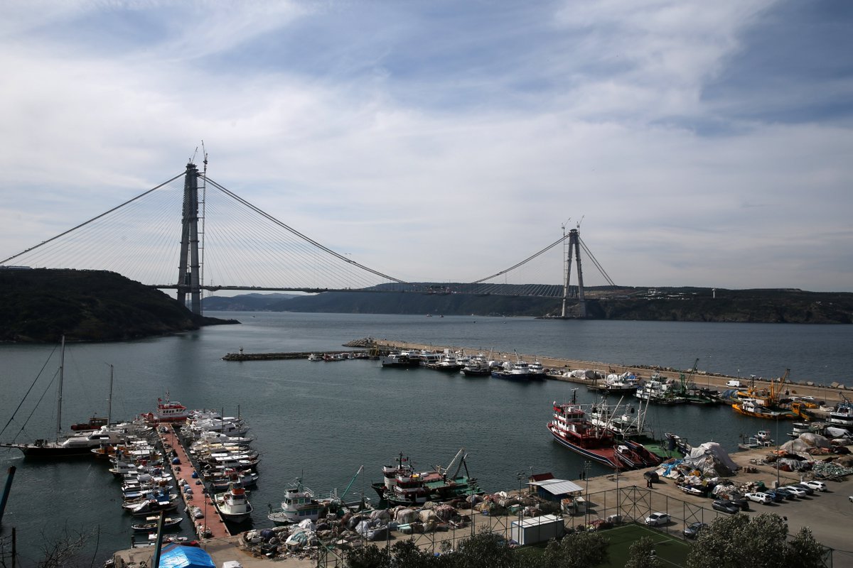 [Galeri] 3. köprüde son tabliyenin bugün yerleştirilmesiyle iki yaka 3. kez birleşecek fal.cn/KzET