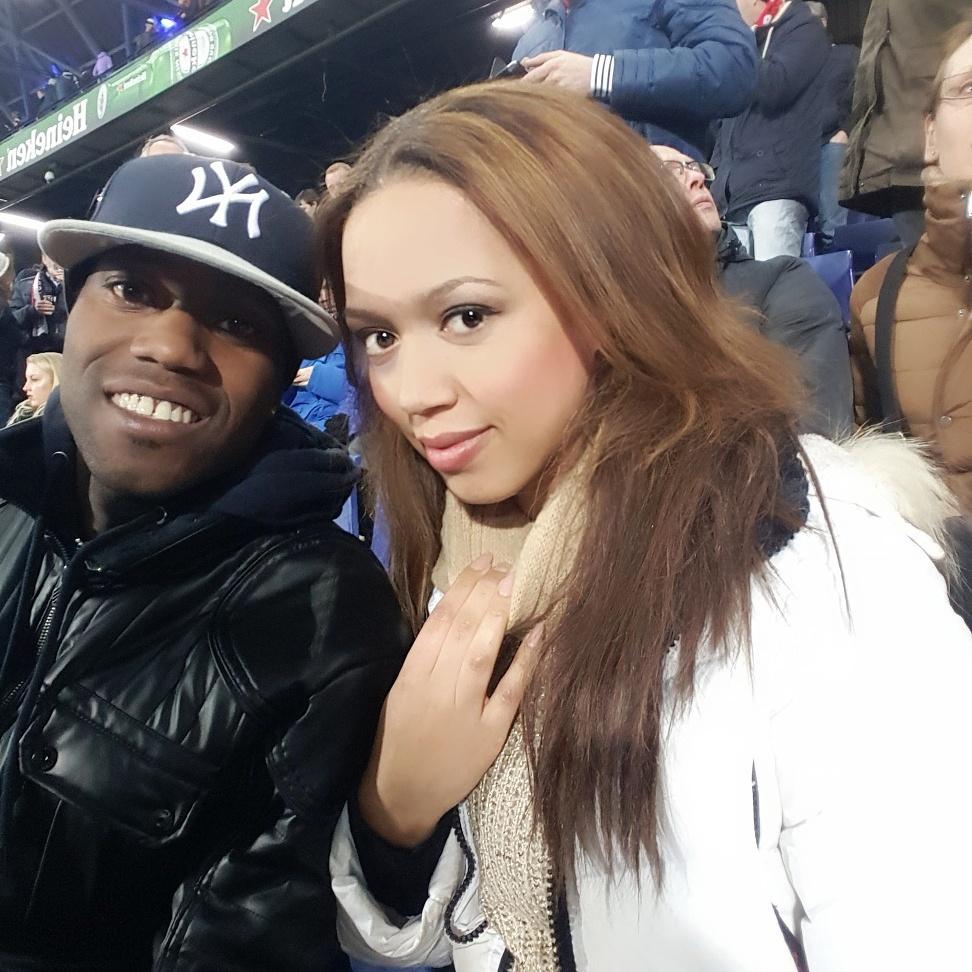 Rozemaryntje's tweet photo. best friends https://t.co/qpYBjNZ9QV