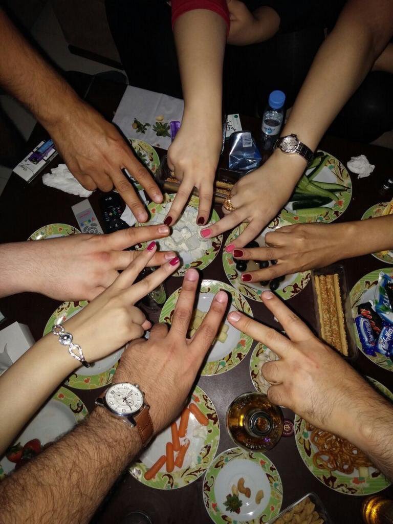 rsbluhotmailcom's tweet photo. بآك بعد غياب | واهلن ب جده 😴🙈💃👏 https://t.co/fpuxpuLsx5