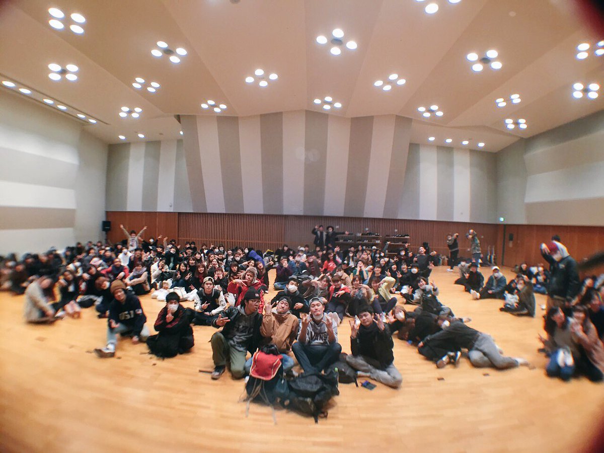 yuuu1525's tweet photo. 1週間後の今日はもう公演が終わってる。
ついに戸田入りだあ。HEROから1年。
終わってほしくないけど
絶対最高の公演にしてみせる。
残りの限られた時間全力！しゃ！
#sigmaCOLOURS #sigmaHERO https://t.co/t9Q53Ok7xv