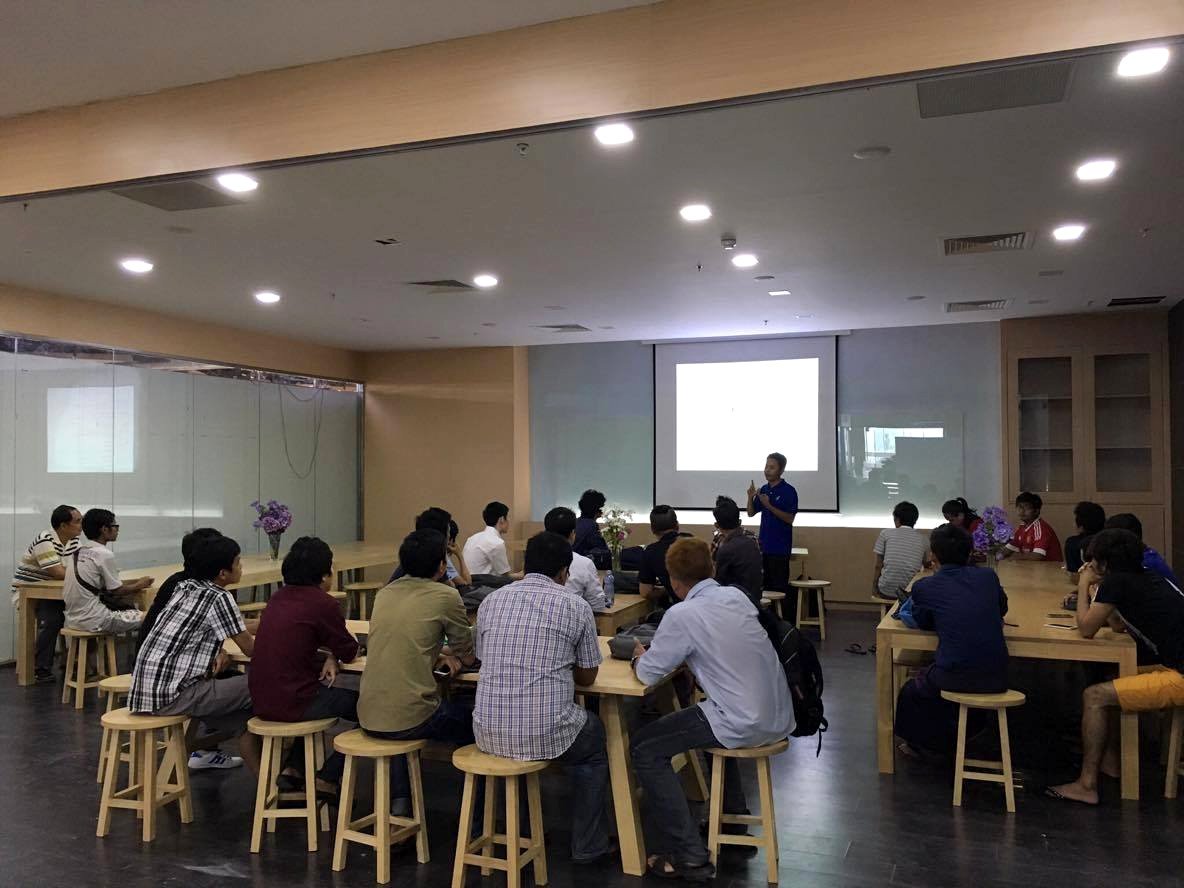 orcakrilozona's tweet photo. #openshift #The_Cyber_Wings_Team #BootCamp #Yangon #Myanmar #LifeSquare #MyanmarPlaza
https://t.co/iOnDWmNTqW https://t.co/2aEeNlGRWF