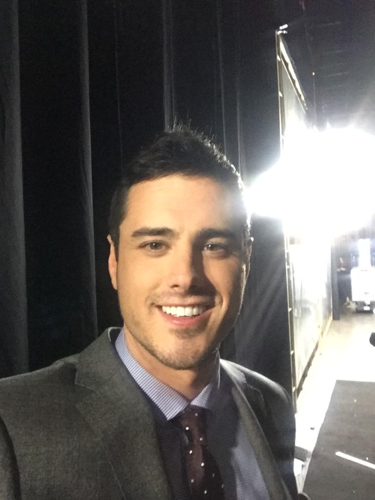 The Bachelor 20 - Ben Higgins - Women Tell All -*Sleuthing - Spoilers*  - Page 10 Cc3rU8RWwAIDIPv