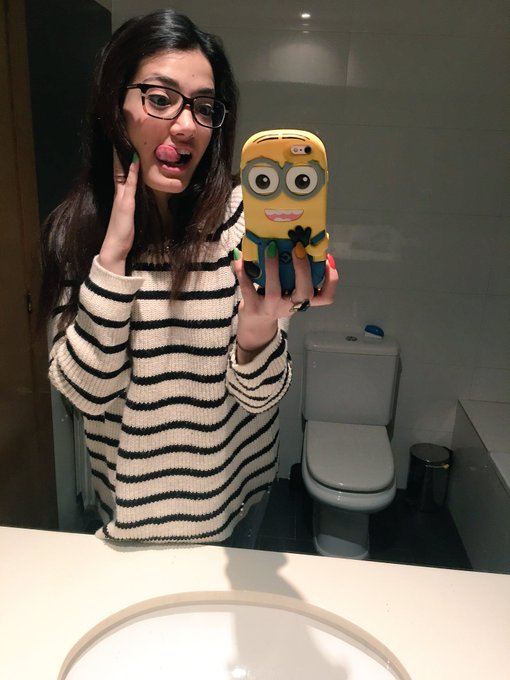 Me voy a comer !byeeeeeeeee https://t.co/aX5X6rmb7U
