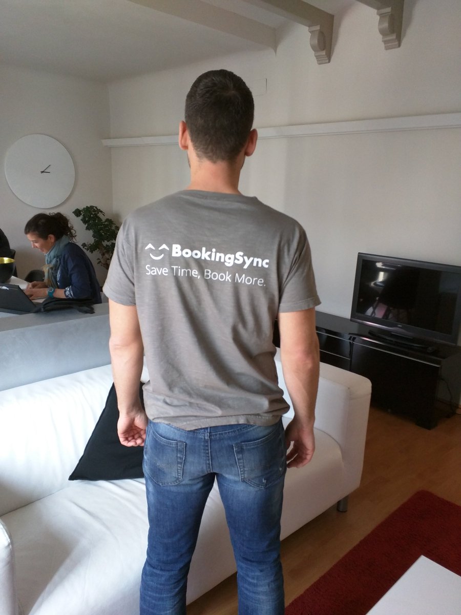 BookingSync's tweet photo. The #BookingSync team has arrived to #Barcelona for #VRMAEurope! :) https://t.co/gploEW8nDF