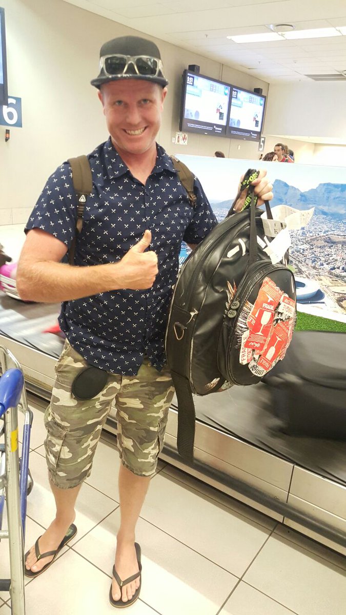 TtimeStudio's tweet image. Thank you @kulula for taking great care of my bag.  Great work for fragile care.  Not!