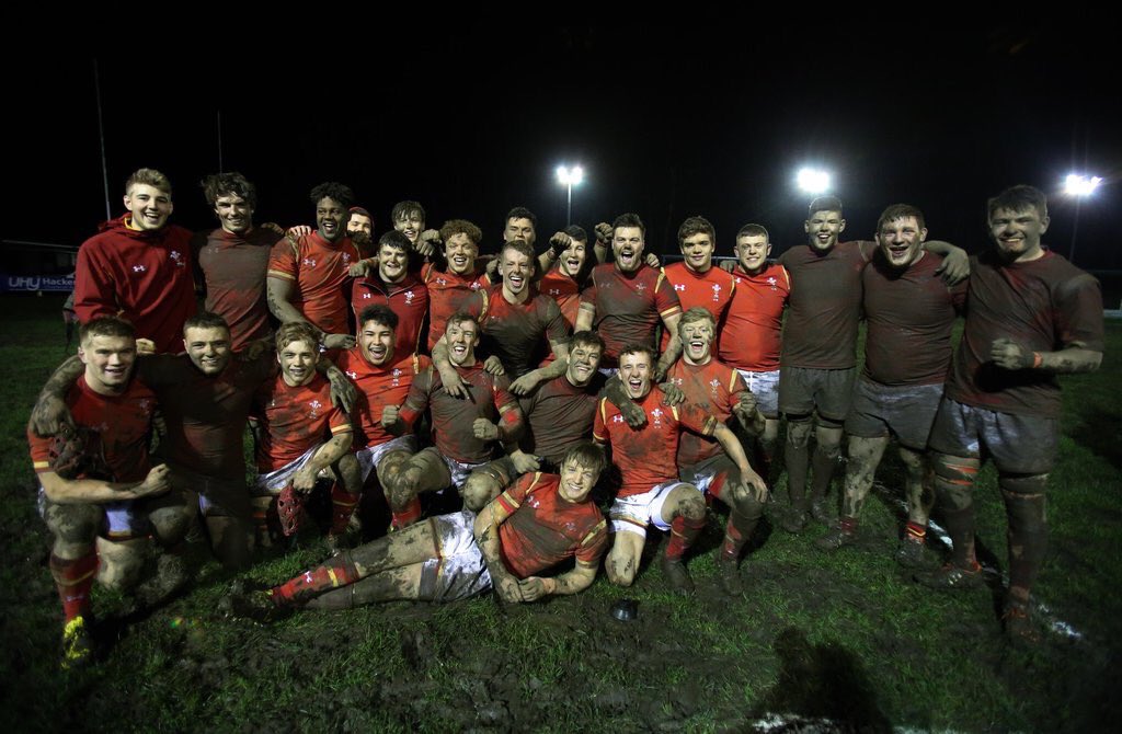 Very proud of our 4 u18 internationals and a great victory v France.Skippered by our very own Aled Ward. #proud