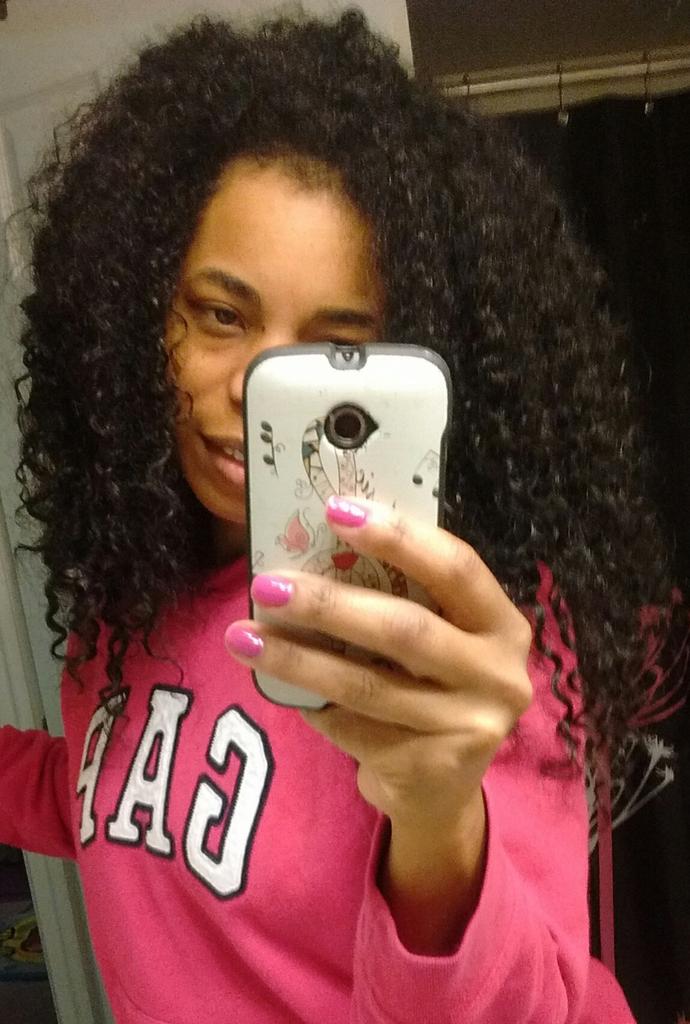 burgandylondon's tweet image. #freshlywashed #naturalhair #shinycurls #noperm #ever #curlyhair