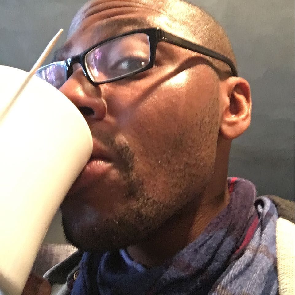 ListenToThisPod's tweet image. Spending the month forcing to speak with an indoor voice for a musical I'm cast in. Drinki… ift.tt/1TBQj8Z