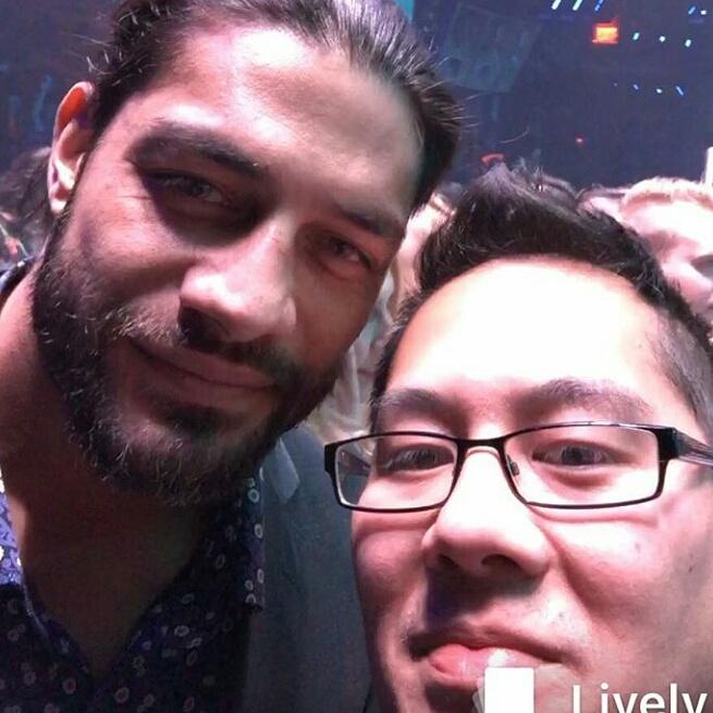 EmpireofRR's tweet photo. With fans . #RomanReigns looks good 🙌👍👌 https://t.co/nzGcrvOgIY