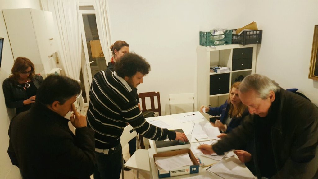 PrimarieRoma's tweet photo. Via Serafino. #primarieroma #6marzo6tu https://t.co/KtBKXddQeU