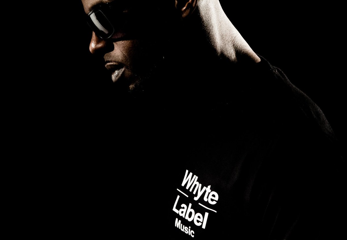 StudiosBack's tweet image. Recent photo shoot with the boys @whytelabelmusic #music #photos #MusicMailbag #cuttingshapes #dance #dj #weekend