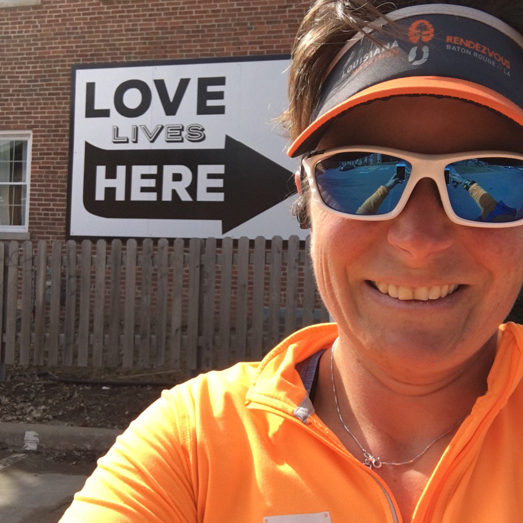 AngieMaskeBerka's tweet photo. #seenonrun #runiowa https://t.co/thkJA5lJZ6
