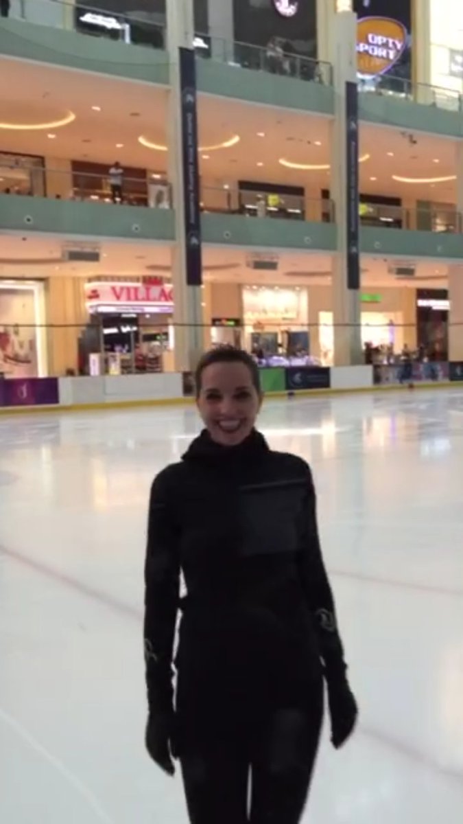 wigmorealvarez's tweet photo. After talking passion with amazing @IEAlumni #IEWeekendUAE I ended with mine @DubaiIceRink. Thank you for having me! https://t.co/LVxWmHZYh2