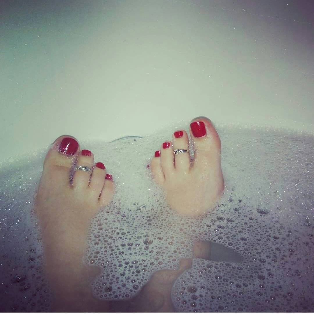 Nothing like soaking pretty feet. :)
