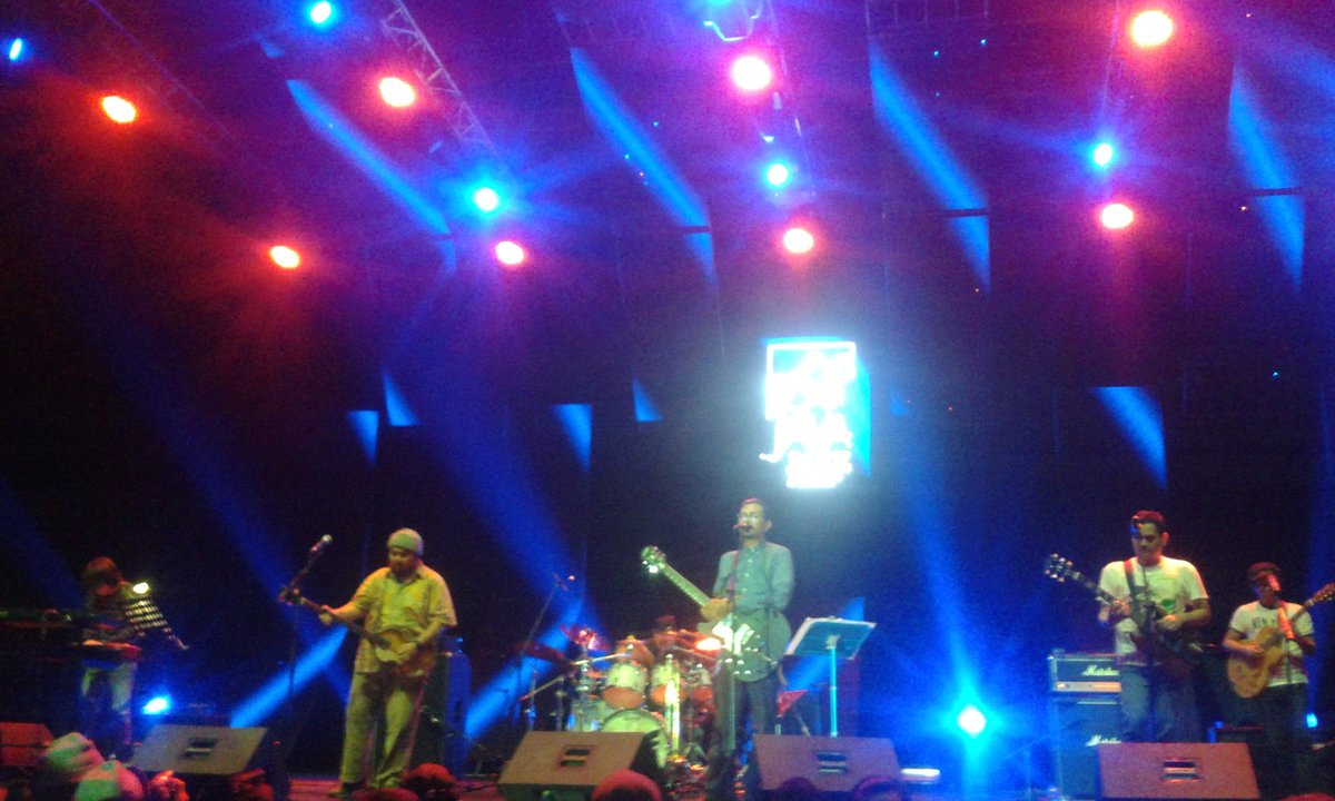 merchmaniacs's tweet image. @SOREband Now at #MLDSpotHall Promoted by @JavaFestPro  #JJF2016 #MMLivetweet #MMmedia