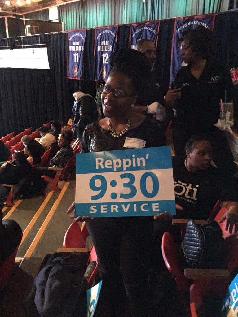 Royalarlance23's tweet photo. Reppin her service! #REPNLC NEWLIFE COVENANT SE, John Hannah, Pastor! https://t.co/x44ZOXOQ7h