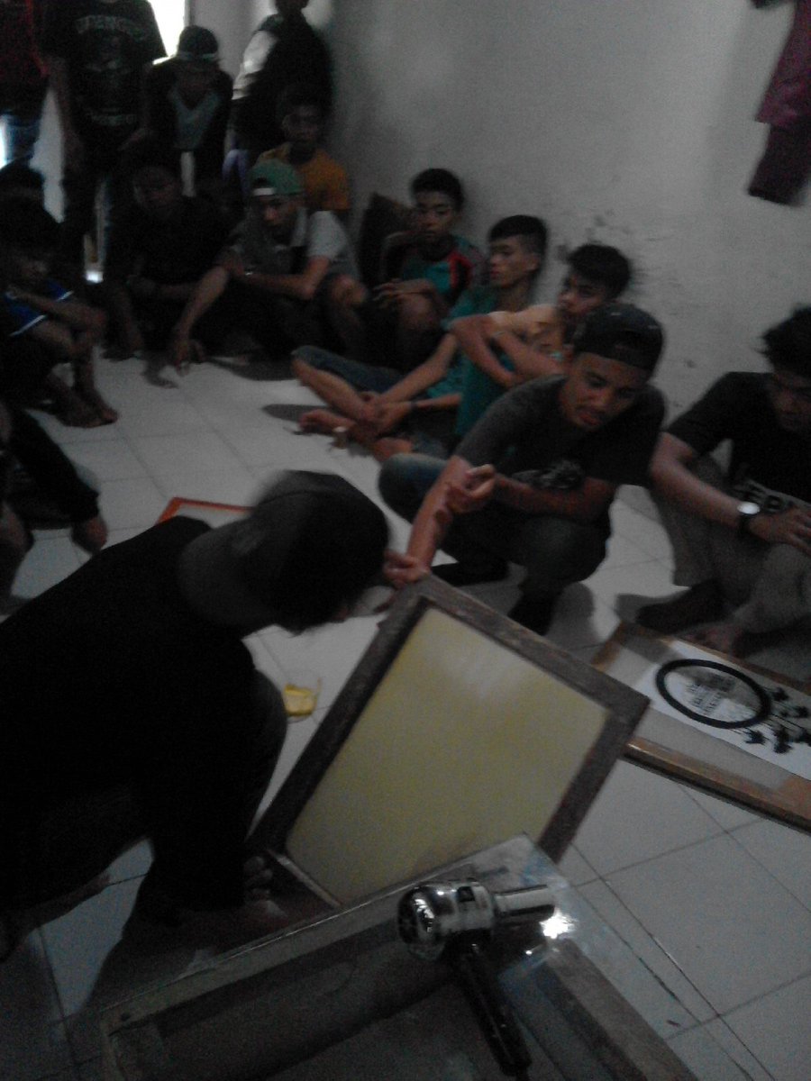 Workshop sablon.
"Manusia dan Alam"
5 - 6 Maret 2016. 
Desa Situregen. Kec. Panggarangan. Lebak, Banten