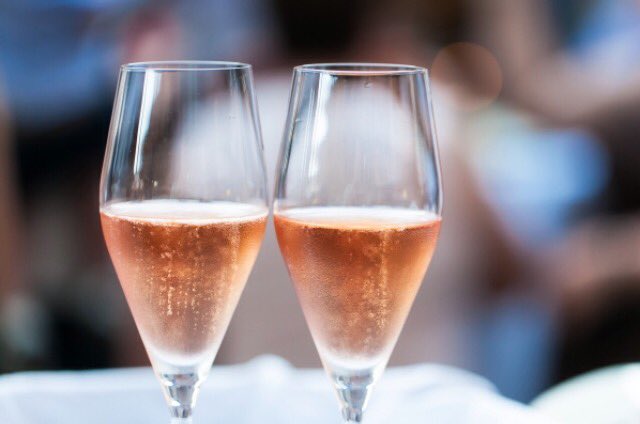 lasalabanus's tweet photo. Ladies don’t forget ... if you lunch with us between 1pm – 3pm, Mon – Fri you get free unlimited cava with you meal! https://t.co/MC2HCIHN2z