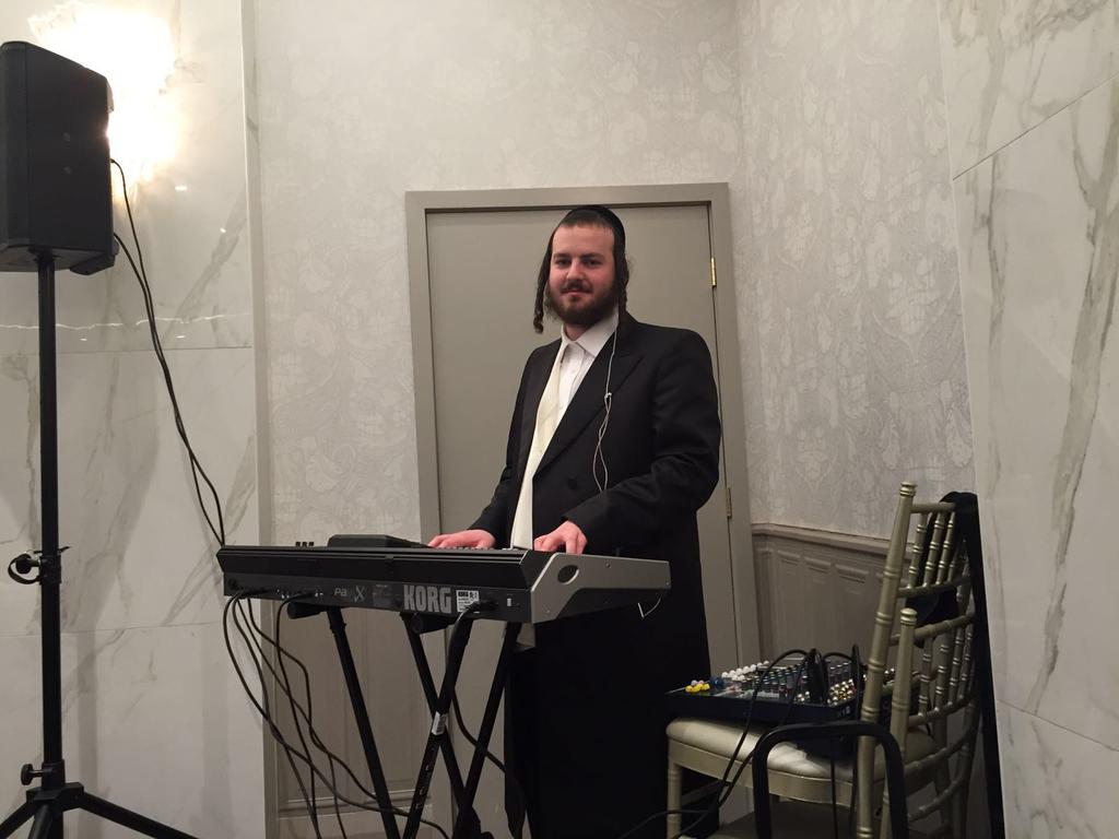 bsimcha247's tweet photo. @YossySchwartz did a great job yesterday by @Burshtien shava bruches https://t.co/xYIii7ZhE9