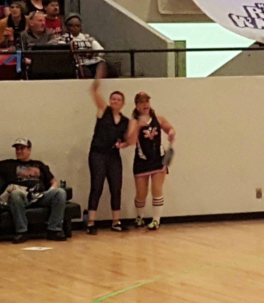 Turn3FC's tweet image. Lots of foul outs. Track Rat's first home team foul out. Mayhem's... How many bouts has Mayhem played?