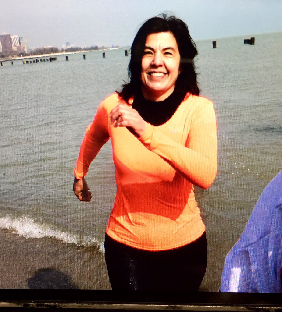 SAAnitaAlvarez's tweet photo. Taking the Plunge for Special Olympics !! @SpecialOChi https://t.co/9B6mXZVEY2