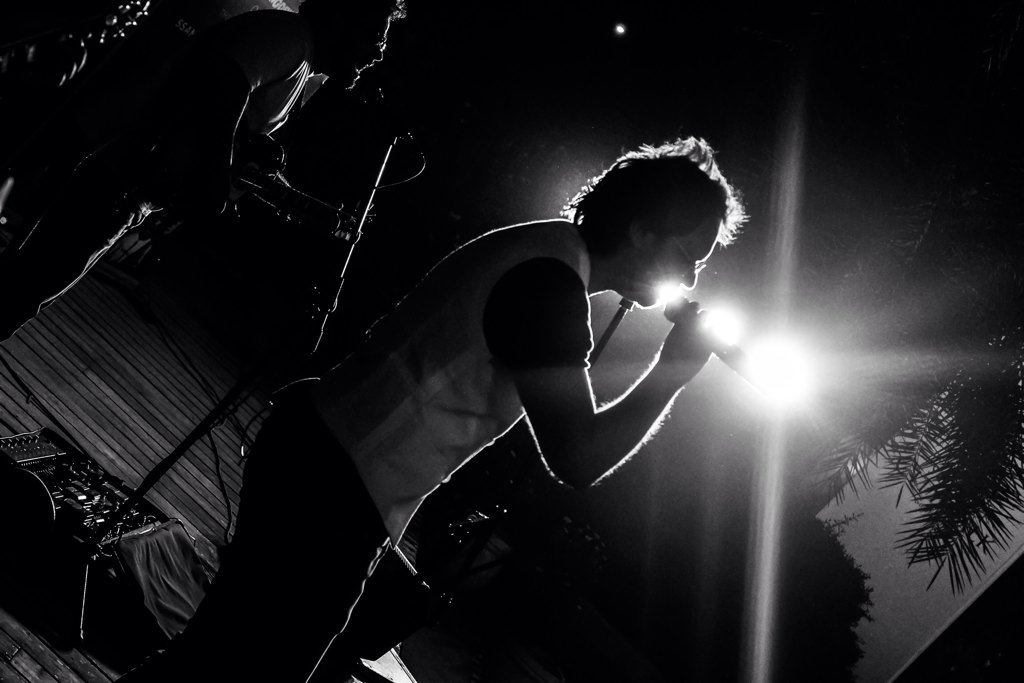 anmolbhari's tweet photo. @anmolbhari @SelectCITYWALK  #Qasbah #gig #amazing #performance #photography #fotokrafter #music #lover https://t.co/DhiC4fWtlb