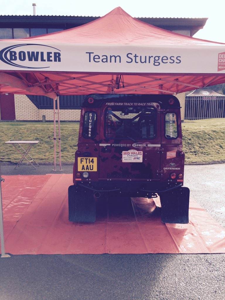 Team #sturgess #defenderchallenge #defenderrules #flatdog #landrover