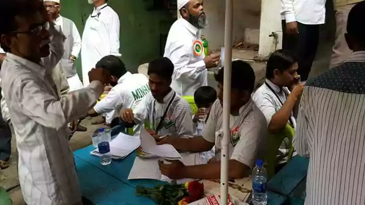 Saheerbaig's tweet photo. #MinhajUlQuran 
#WorkingForHumanity
#Peace #Love #Harmony
#BelovedQiblaHuzoor 
#Ambassadorofpeace 
#WorldSufiForum https://t.co/fQ3m9KzG2i