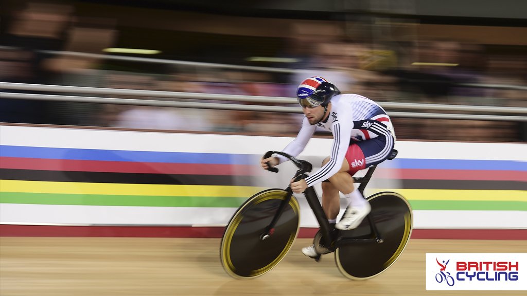 BritishCycling's tweet photo. Mark Cavendish and Bradley Wiggins are off the mark in the Madison!

Updates: https://t.co/zBUFQjvxBj 

#TWC2016 https://t.co/Pi10ldzF4q