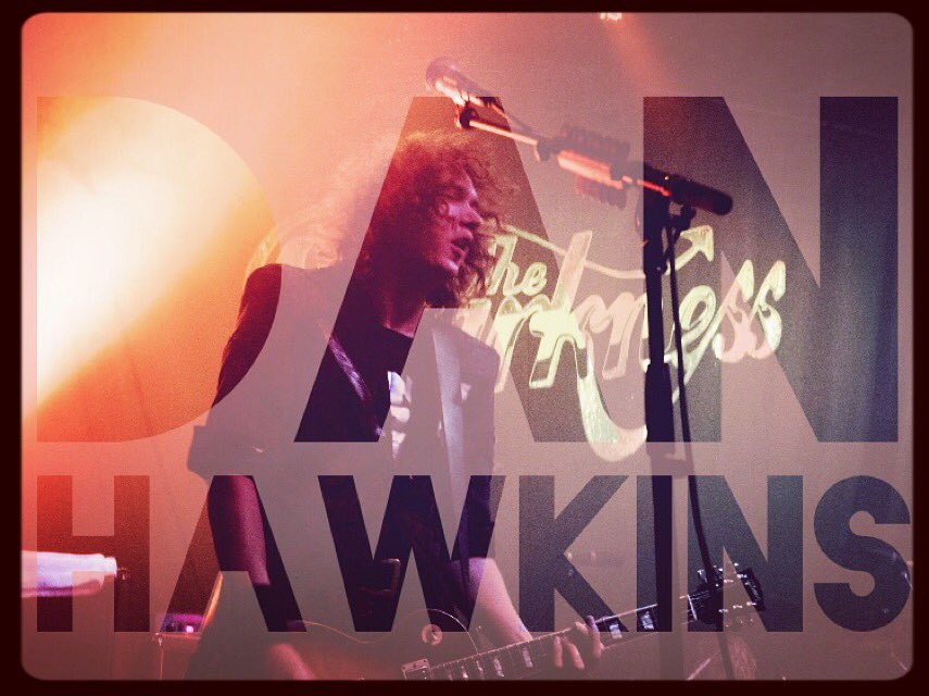 EyesOfTheMuse's tweet photo. Dan Hawkins of @thedarkness last year in Denver. #BackInTheUSSA https://t.co/PSNAvz3k53