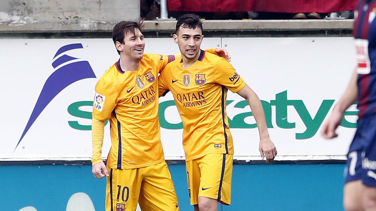 fcbarcelona_ara's tweet photo. أجمل الصور من رباعية #برشلونة في عقر دار إيبار https://t.co/UfdUnsOM1s
#RayoFCB #FCBlive https://t.co/vLPl8SdLRV