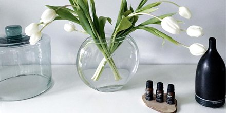 SajeWellness's tweet photo. Morning moments at home with our aromaOm nebulizer and diffuser blends. #SajeEssentials https://t.co/vSIQc2HLY0