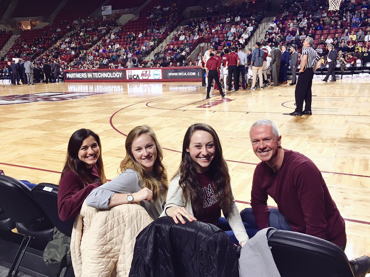ccavallaro16's tweet photo. Thank you @IsenbergDean for a great game last night, some awesome seats &amp; the basketball education!! 🏀🎉 #GoUmass https://t.co/nJ2u9eLoCI